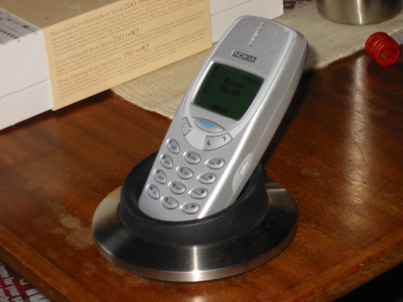 Designer Mobile Stand